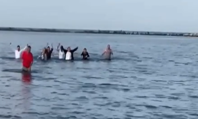 Și grasele poartă tricouri ude