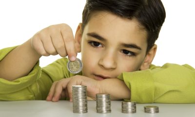 Alocațiile ar putea întârzia în luna iunie. Care este motivul