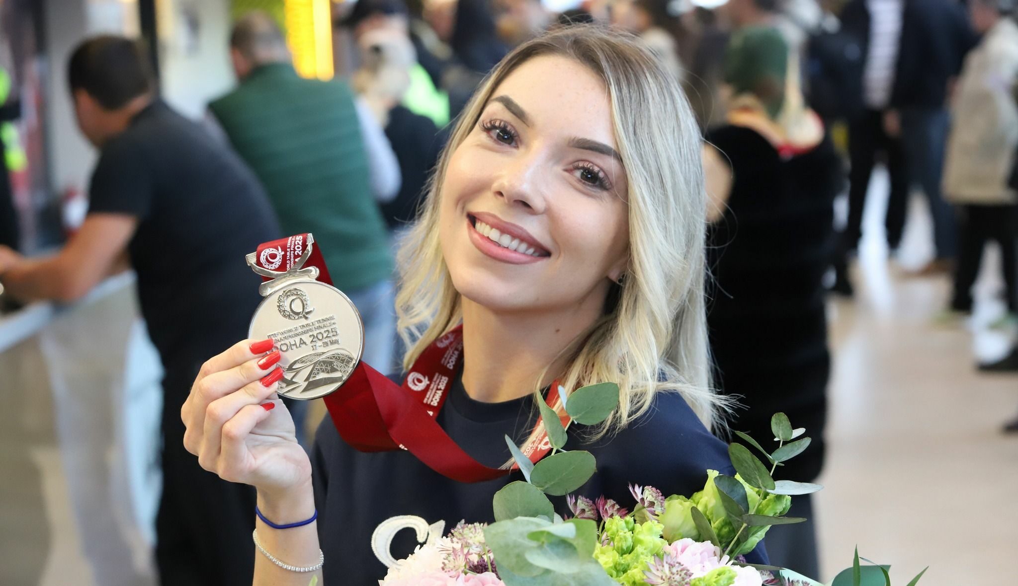 Bernadette Szocs a revenit acasă cu medalia de argint de la Campionatele Mondiale! „Pe zi ce trece, încep să realizez cât e de importantă”