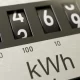 Cum putem reduce consumul de energie electrică pe timpul verii. Sfaturi de la specialiști
