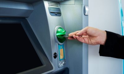 AVERTISMENT pentru clienții băncilor care retrag bani de la bancomatele din străinătate. Aceste operațiuni pot include multiple taxe și comisioane