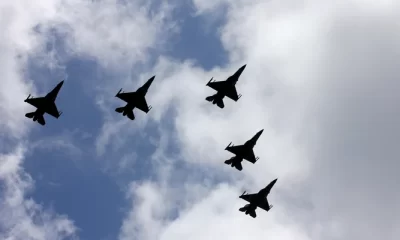 Irakul acuză că 50 de avioane de luptă israeliene au încălcat spaţiul său aerian: „Au survolat orașele Basra, Najaf și Karbala”