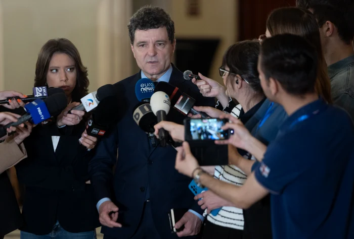 Nicușor Dan ar putea convoca prima şedinţă CSAT în iunie, pentru a include marea evaziune fiscală în Strategia Națională de Apărare