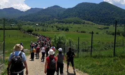 Peste 1.000 de iubitori de drumeţii au participat la inaugurarea Terra Borza Teutonica, un nou traseu pe Via Transilvanica. „E superfain”
