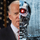 „Biden a fost ucis în 2020 și a fost înlocuit de o CLONĂ, un robot fără suflet și fără minte”, susține cea mai nouă teorie a conspirației a lui Trump