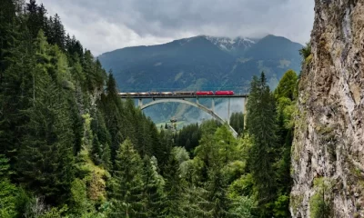 Alpii se redeschid pe șine: rute legendare, peisaje uluitoare și ponturi pentru călătoria ta de neuitat prin Europa