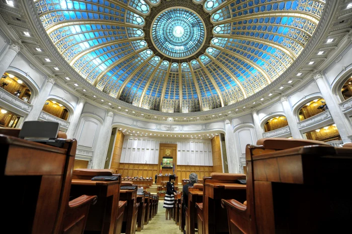 Andrei Caramitru avertizează că se pregătește un guvern PSD-AUR. Totul ar fi posibil doar cu acceptul lui Nicușor Dan