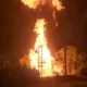 Incendiul din Amara a fost stins. Erupţia nu mai este vizibilă la gura puţului de forare
