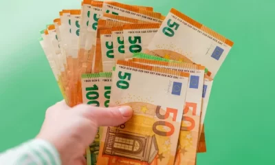 Peste un milion de bancnote false au fost distribuite prin poștă în toată Europa