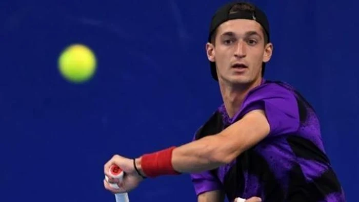 Un jucător de tenis cu un IQ-ul apropiat de cel al lui Einstein este în „sferturi” la Cincinnati. Cine este Terence Atmane Un jucător de tenis cu un IQ-ul apropiat de cel al lui Einstein este în „sferturi” la Cincinnati. Cine este Terence Atmane