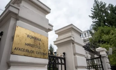 „Pilele externe” ale statului român: angajată dintr-o primărie, plătită cu 4.000 de euro într-un consulat. Funcționari locali au ajuns diplomați „de ocazie”