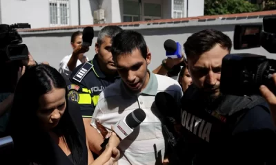 Tânărul care l-a atacat pe livratorul din Bangladesh susține că a fost „manipulat online”. Este cercetat acum și pentru promovare de însemne legionare