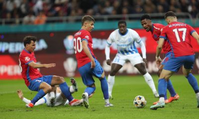 Mirel Rădoi protestează după FCSB Mirel Rădoi protestează după FCSB