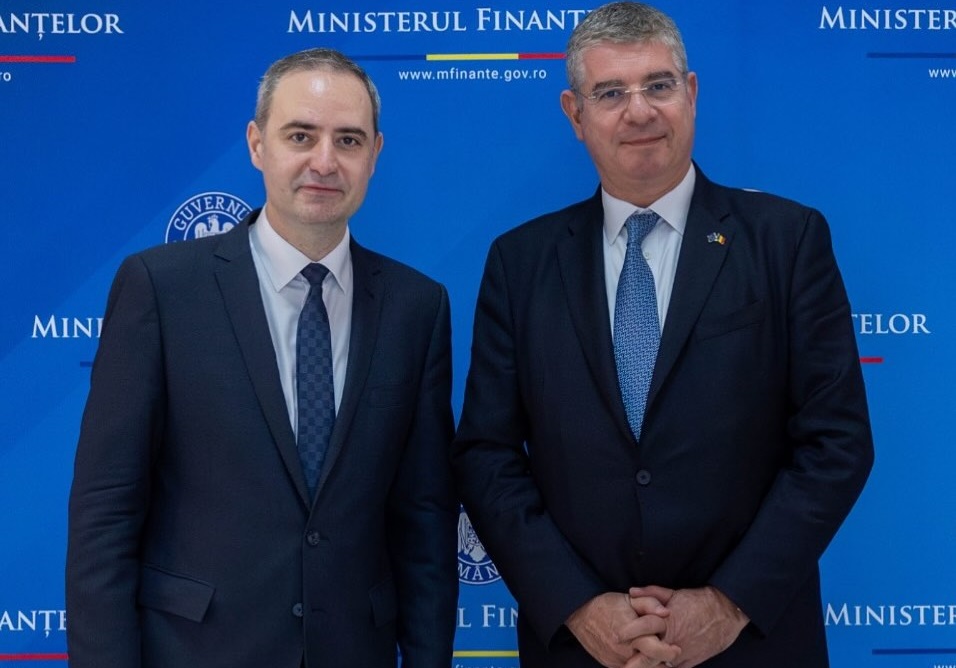 Alexandru Nazare anunță un nou pas pentru Autostrada Sibiu-Pitești: finanțare de 500 milioane de euro de la BEI Alexandru Nazare anunță un nou pas pentru Autostrada Sibiu-Pitești: finanțare de 500 milioane de euro de la BEI