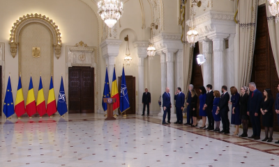 Nicuşor Dan o învesteşte în funcţia de vicepremier pe Oana Gheorghiu Nicuşor Dan o învesteşte în funcţia de vicepremier pe Oana Gheorghiu