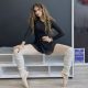O adolescentă influencer deschide o sală de balet și arte frumoase