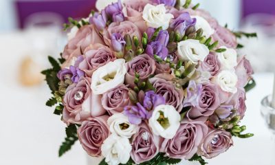 Buchete de flori pentru evenimente speciale: nuntă, botez, aniversare