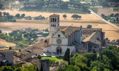 REPORTAJ Vacanță în Umbria, frumusețea discretă a Italiei rurale: vin vechi, sate liniștite și arhitectură impresionantă