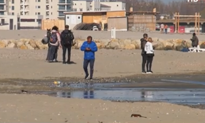 Vreme de vară la mare, în noiembrie. Atmosferă de vacanță pentru turiști