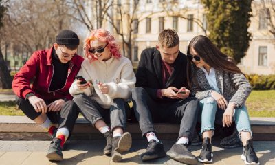 Angajații Generației Z, epuizați la locul de muncă mai mult decât orice altă categorie de vârstă. Care este cauza