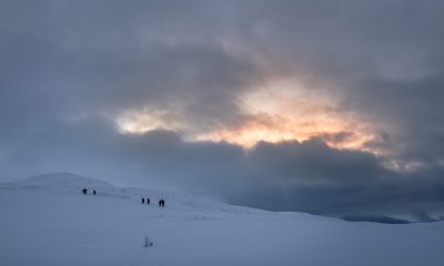 E cod roșu de vreme rea în România. ANM anunță vânt puternic și vijelii, vineri seară