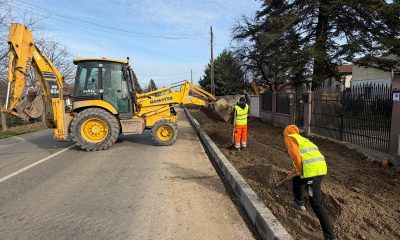 (P) Lucrările pe DJ 602 Domneşti sunt în derulare. Vor fi amenajate piste de biciclete cu o lungime de 13 km