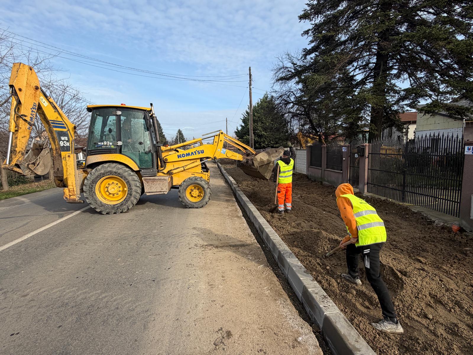 (P) Lucrările pe DJ 602 Domneşti sunt în derulare. Vor fi amenajate piste de biciclete cu o lungime de 13 km