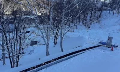 Un copil de 5 ani a murit după ce a fost prins în banda transportoare pentru schiori