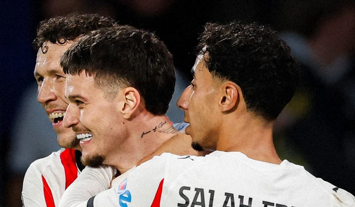 Cu Dennis Man decisiv, PSV deschide 2026 cu o victorie răsunătoare. Gol și assist pentru român, după ce și-a umilit adversarul