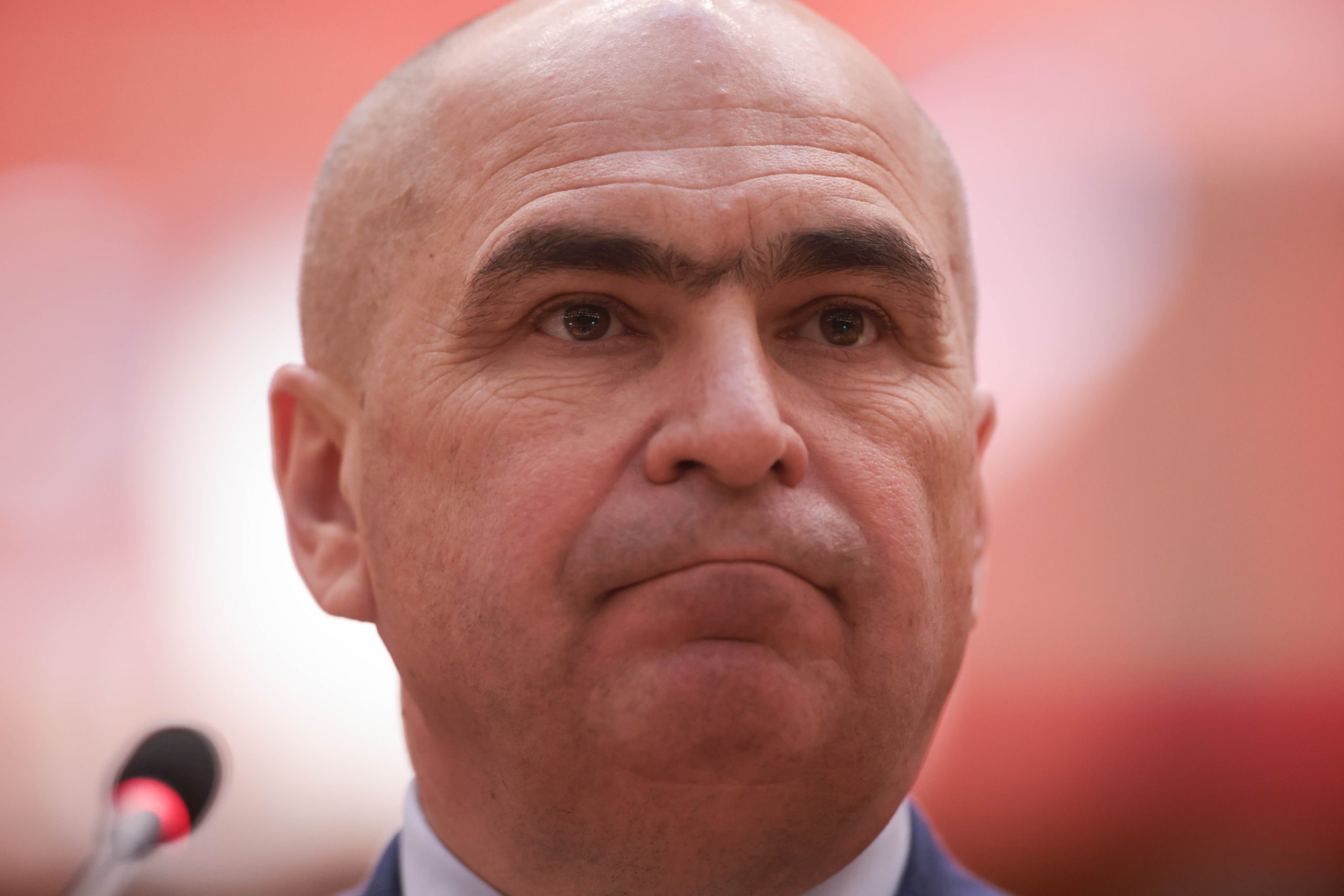 Ilie Bolojan a recunoscut că nici măcar nu are instalată aplicația ghișeul.ro, când a fost întrebat dacă și-a plătit impozitele