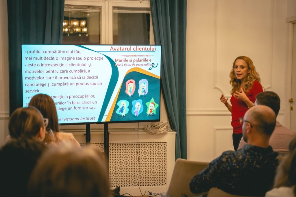 Cursuri de dezvoltare personală și cursuri pentru firme: ce are sens să alegi în 2026