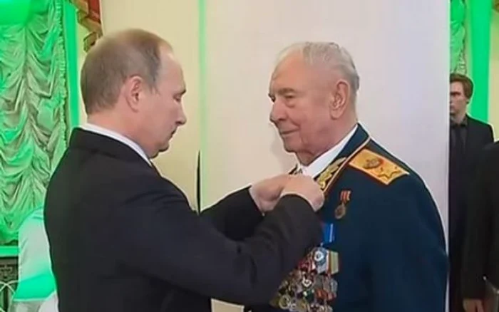 25 februarie: Ziua în care a murit ultimul mareșal al Uniunii Sovietice, unul dintre puciștii anti-Gorbaciov