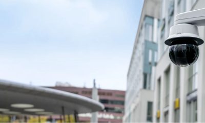 Cameră PTZ cu AI, optimizată din punct de vedere al costurilor, care oferă calitate excelentă a imaginii