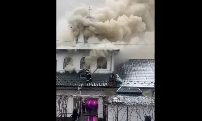 Incendiu la o chilie a Mănăstirii Strâmba Jiu, la parastasul unei maici. Flăcările au cuprins 250 de metri pătrați din acoperiș