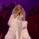 Mariah Carey, criticată pentru prestația de la Milano. „Avem atâția cântăreți italieni, iar ea a cântat în cea mai proastă italiană posibilă”
