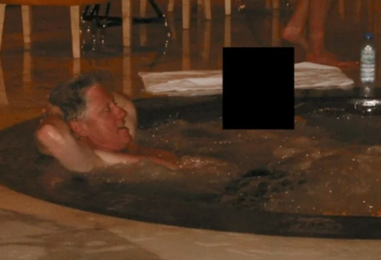 ”N-am văzut şi n-am făcut nimic rău. Chiar şi privind în urmă n-am văzut nimic care să mă alerteze”