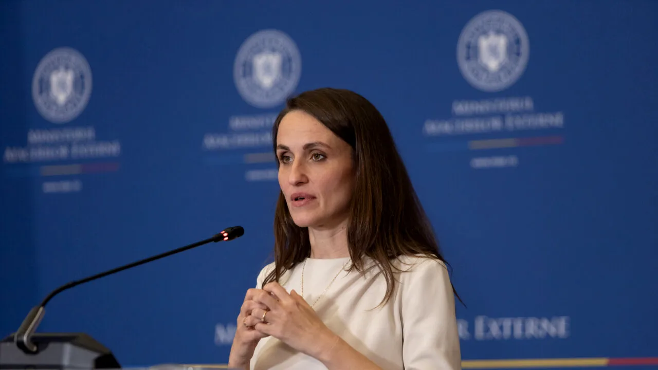 Oana Țoiu cere Rusiei, de la Bruxelles, retragerea trupelor din Transnistria