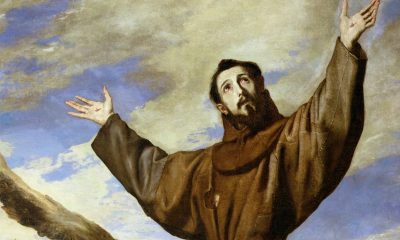 Scheletul Sfântului Francisc din Assisi a fost expus public pentru prima dată. Sunt așteptați sute de mii de vizitatori