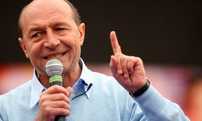 Traian Băsescu îi jignește pe votanții lui Călin Georgescu, după participarea lui Nicușor Dan la Consiliul Păcii: „O clică de nătărăi”