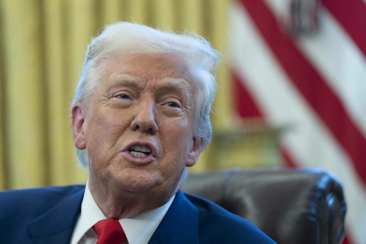 Trump afirmă că nu a luat nici o decizie finală în privința Iranului. Dar glonțul a fost tras deja. Portavionul USS Gerald R. Ford este pe poziții