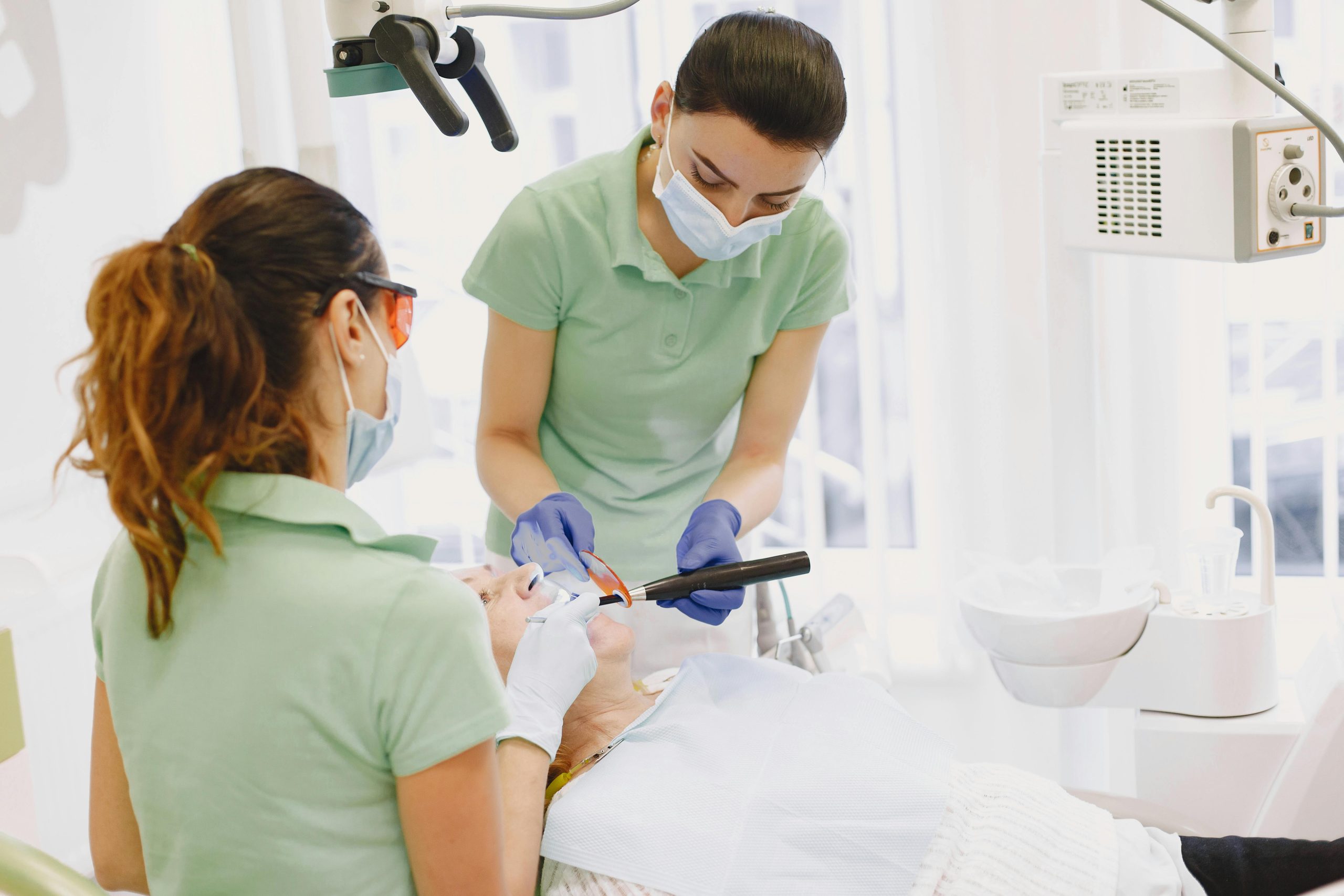 De la consultație la rezultat: abordarea integrată by Angelescu Dental Clinic