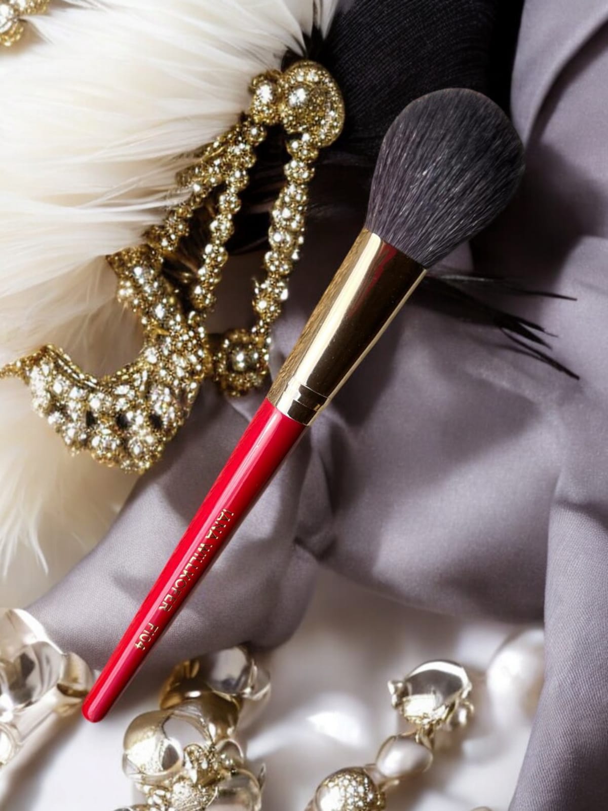 Produse de makeup de la Iana Willkofer, create pentru a evidenția frumusețea naturală a fiecărei femei