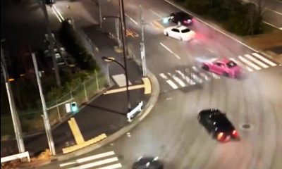 Imagini ca-n „Fast and Furious” pe străzile din Tokyo. Coloana de mașini care fac drifturi, surprinsă pe bulevarde, face înconjurul internetului