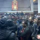 Protest spontan în Valea Jiului. Peste 100 de mineri au refuzat să intre în subteran deoarece nu vor mai primi bonusuri de Paște