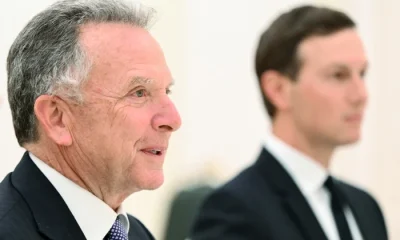 SUA reiau negocierile cu Iranul. Emisarii lui Trump, Steve Witkoff şi Jared Kushner, pleacă în Pakistan