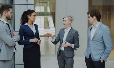 Cursuri de engleză pentru companii: ce arată datele internaționale despre piață, impact și bune practici