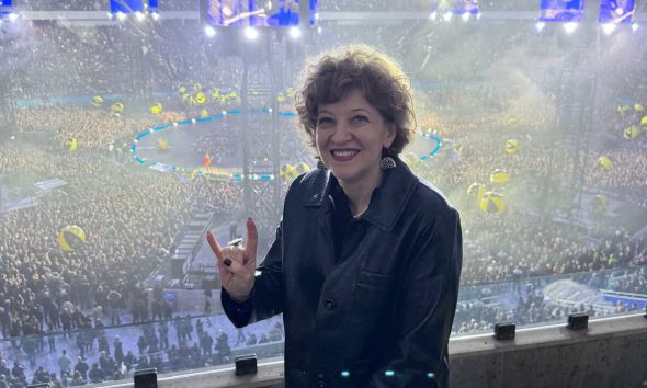De la concertul Metallica, Oana Gheorghiu se răfuiește cu PSD și insistă că nu a făcut trafic de influență când a trimis mailuri pentru grupul Schwarz
