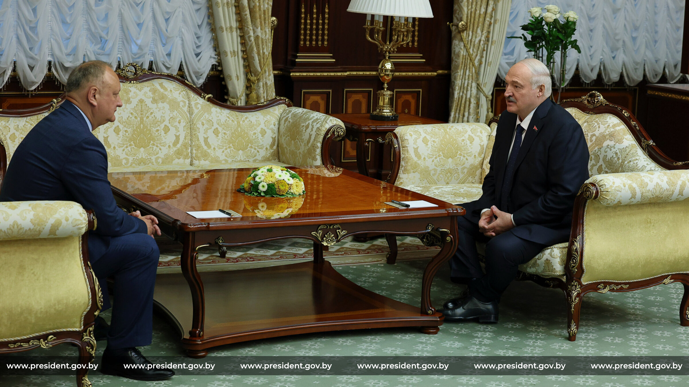 Igor Dodon s-a întâlnit cu Lukașenko la Minsk. Președintele Belarusului spune că îi este „groază” de ideea unirii Republicii Moldova cu România