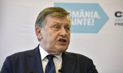 Prima analiză a lui Crin Antonescu după căderea Guvernului: „Bolojan e un om politic destul de viclean”