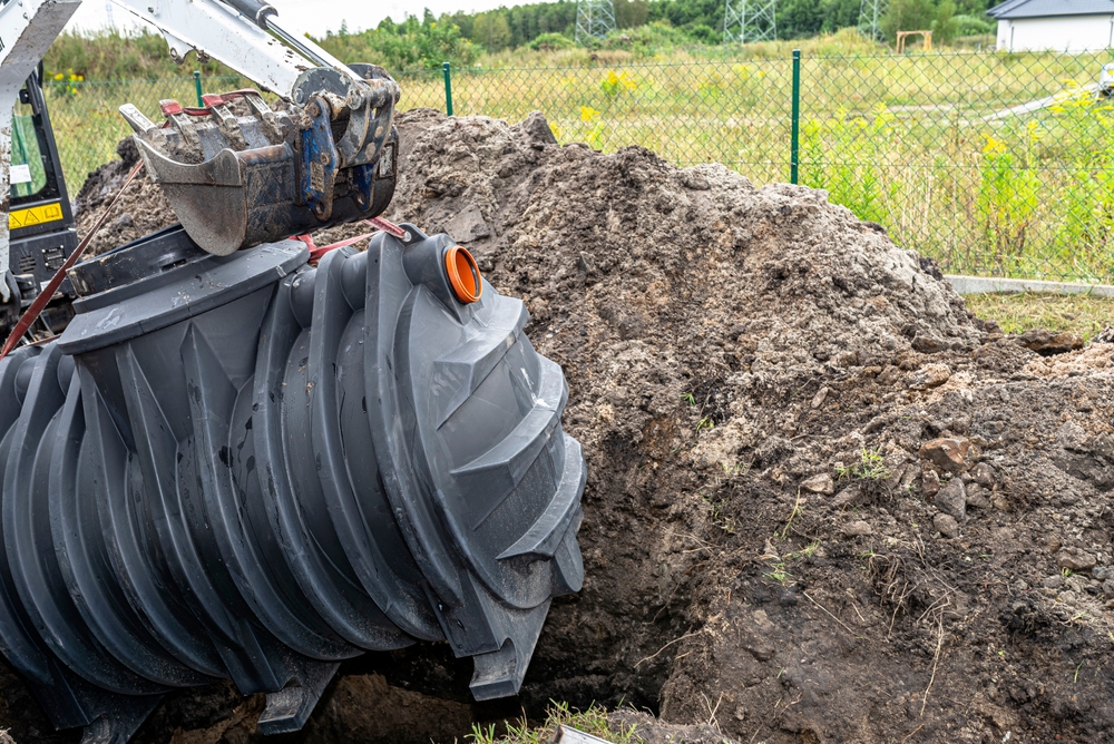 Cum alegi o fosă septică orizontală pentru casă: avantaje, capacitate și sfaturi de montaj